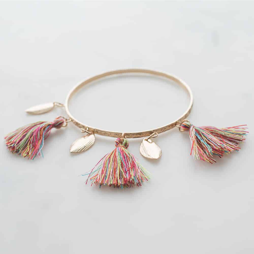 boho-bangle-bracelet-side-free-img